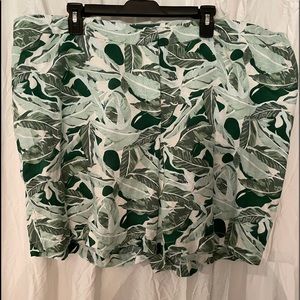 Dalia Green and White Floral‎ Shorts